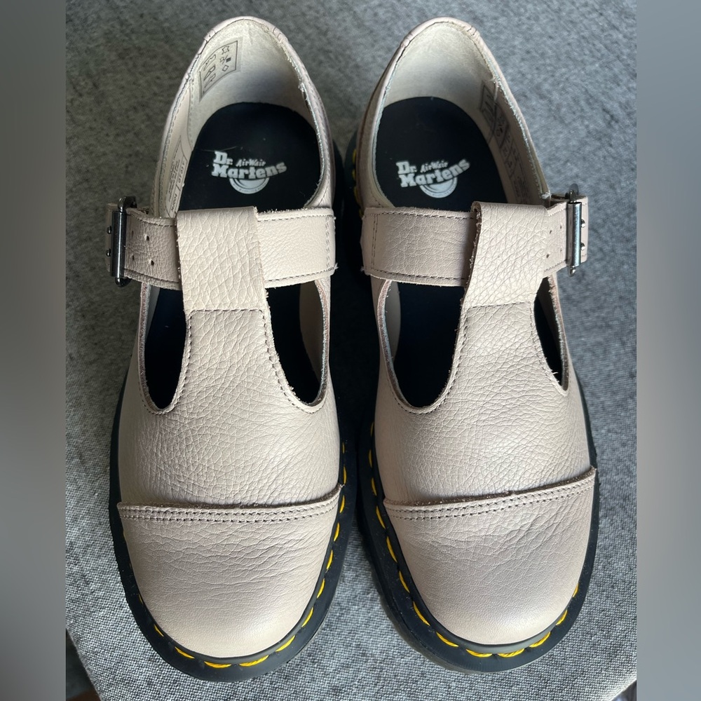 Dr Martens Bethan size US 6